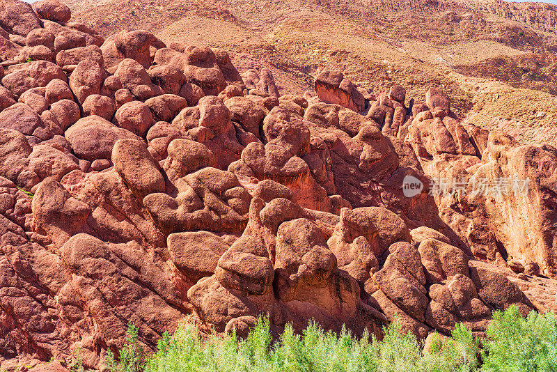 地质特征——摩洛哥达迪斯峡谷的猴子手指