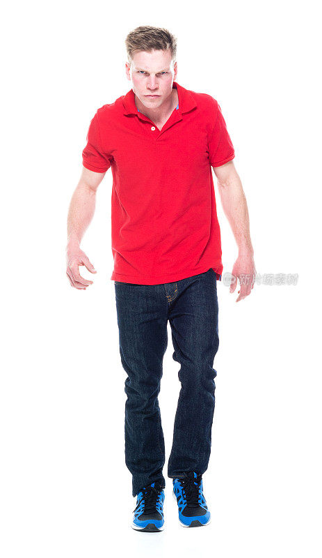 穿红衬衫的帅哥