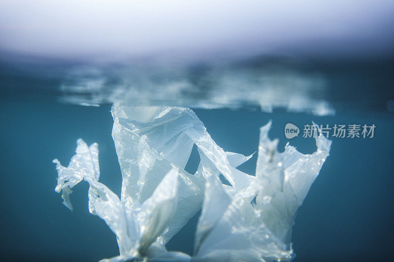 海里的破塑料袋