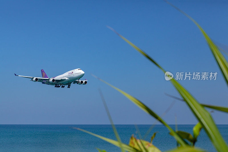 泰国航空公司在普吉岛国际机场着陆