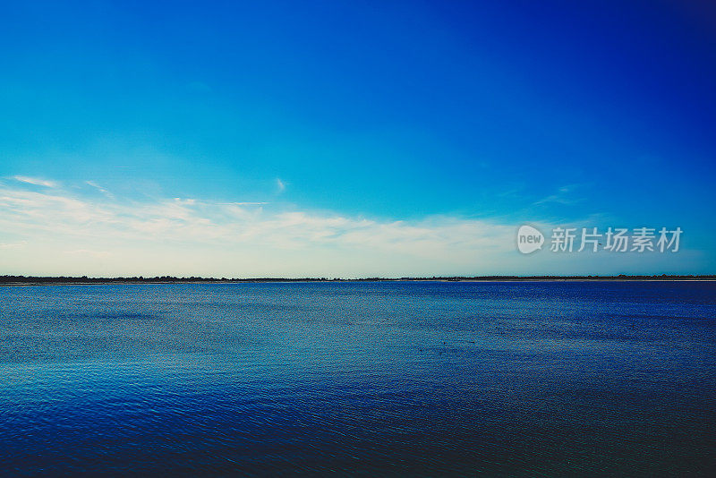 德国林根市附近的水库也被称为“Speicherbecken”。