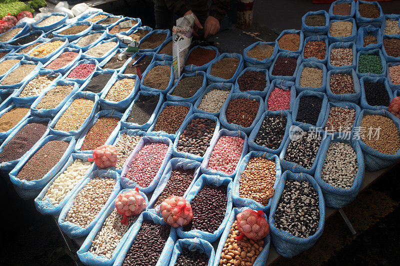 各种谷物和蔬菜种子