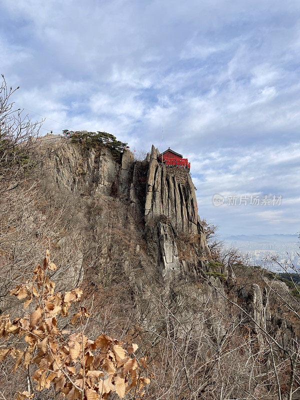 首尔的冬山