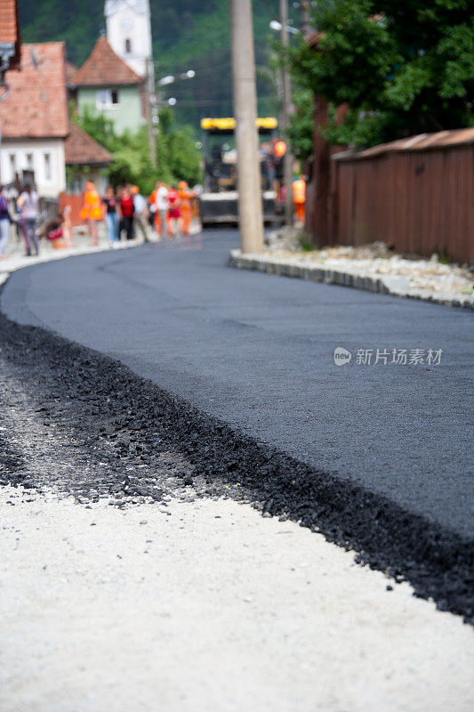 沥青铺路