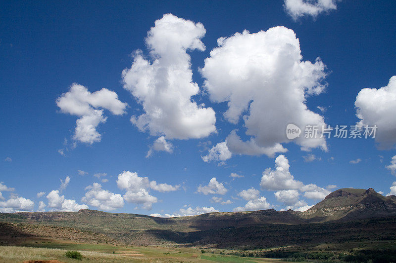 南非莱索托的Cloudscape