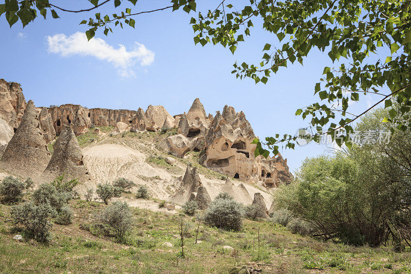 土耳其卡帕多西亚Firinasma山谷的窑洞