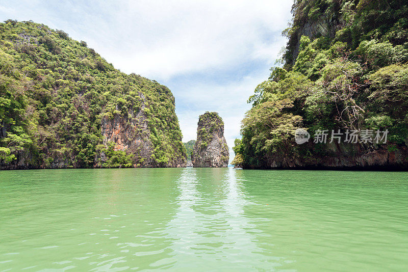 崎岖的喀斯特山区热带香港群岛泰国