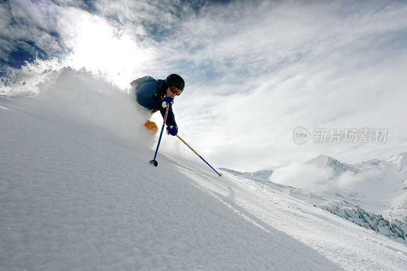 奥地利圣安东极速滑雪