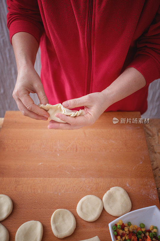 中国饺子的制作工艺