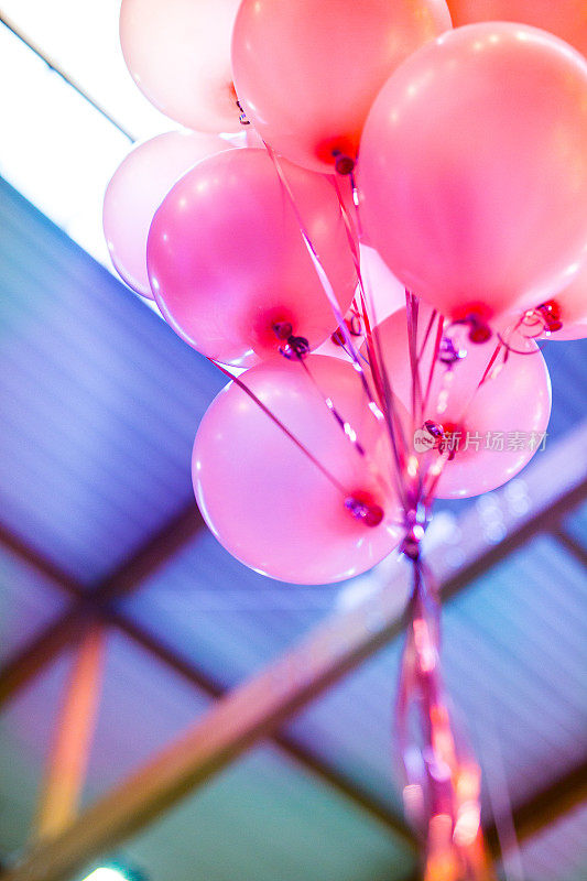 粉色的气球