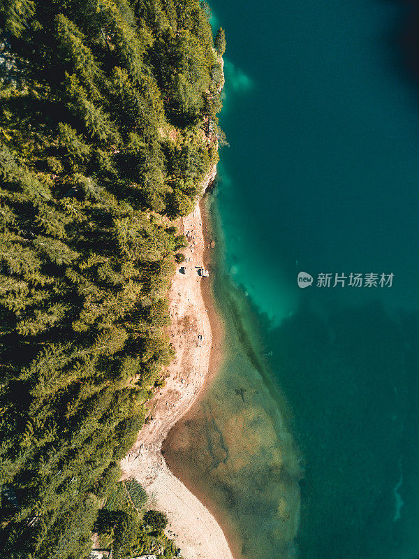 鸟瞰图湖海岸线braes