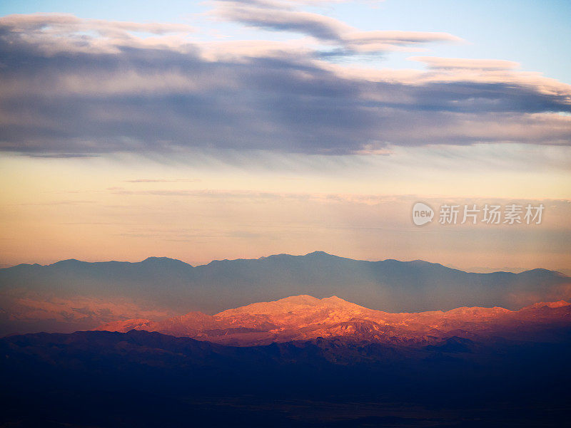 沙漠山