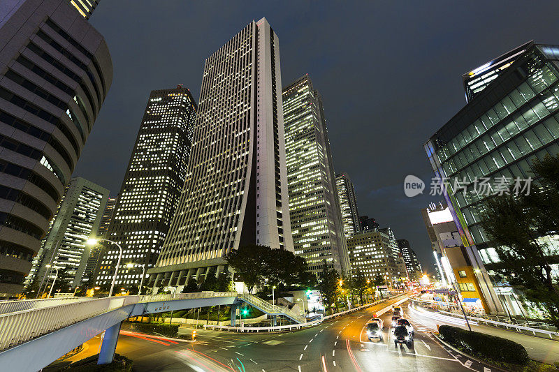 东京办公楼夜景