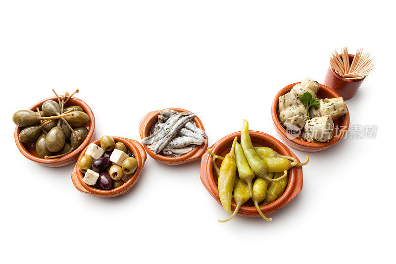 西班牙小吃:橄榄，酸豆，辣椒，朝鲜蓟和凤尾鱼