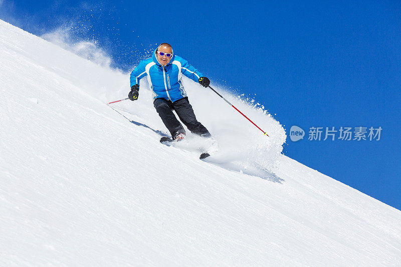 滑雪雕刻