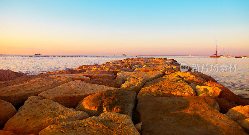 防浪堤