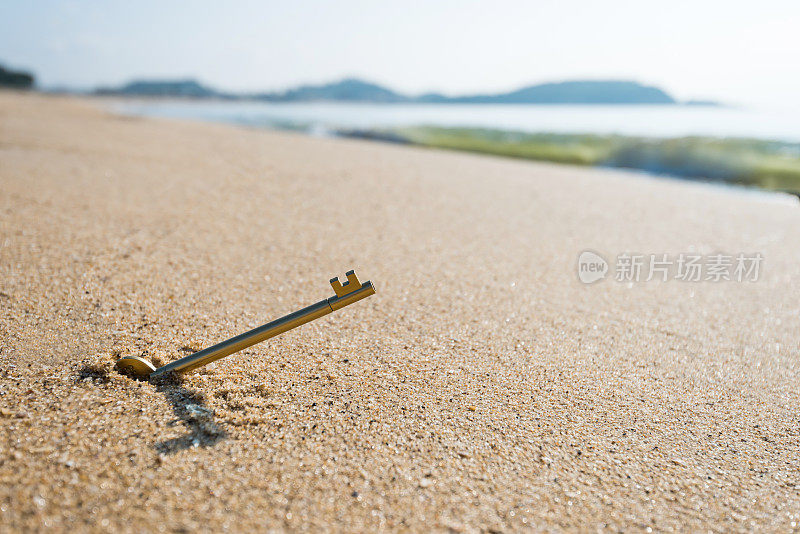沙子里的旧钥匙