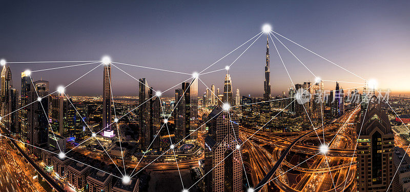 迪拜城市天际线和5G网络