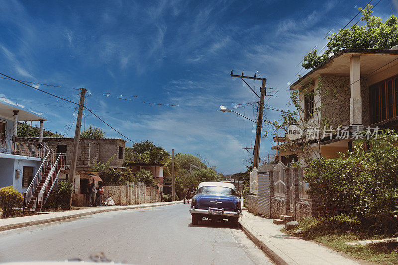 奥尔金市街景