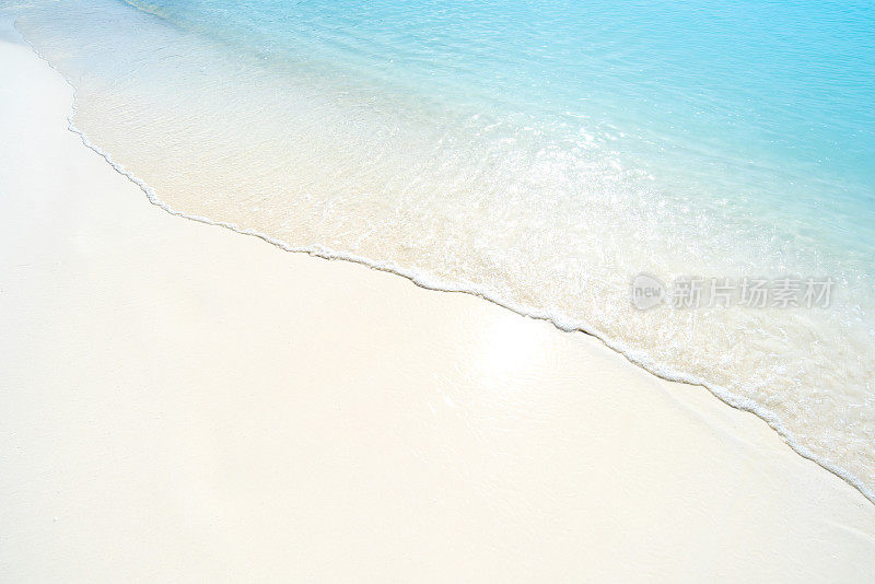 沙滩沙滩和海浪复制空间场景