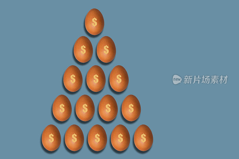 堆叠鸡蛋的增长概念