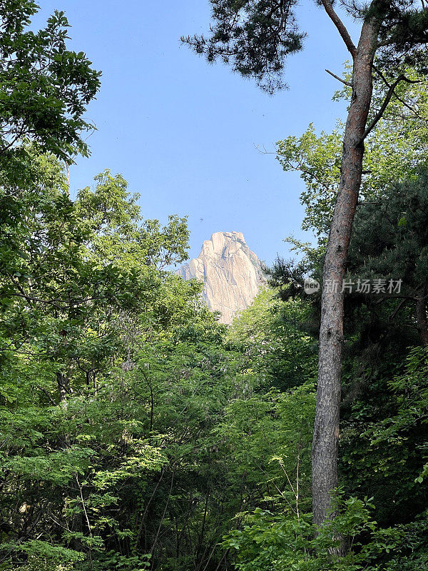 万景台道峰山徒步旅行