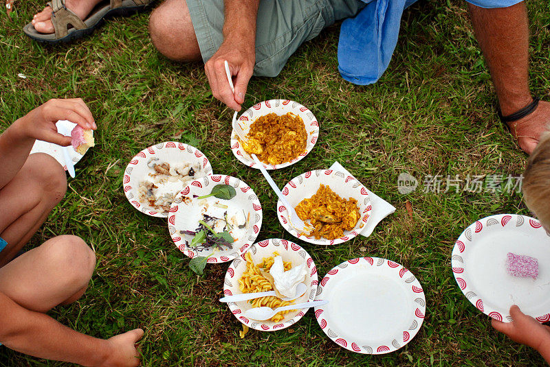 户外美食节上的食物