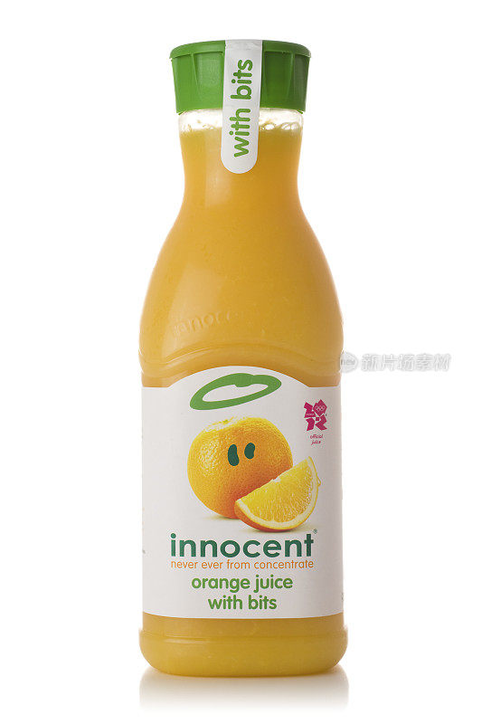 一瓶无辜橙汁饮料