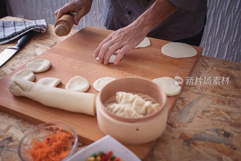中国饺子的制作工艺