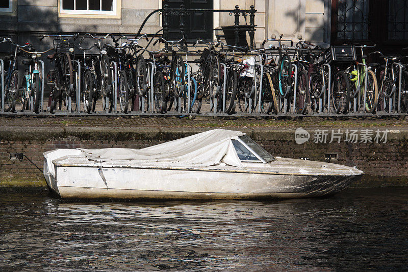 阿姆斯特丹船和自行车
