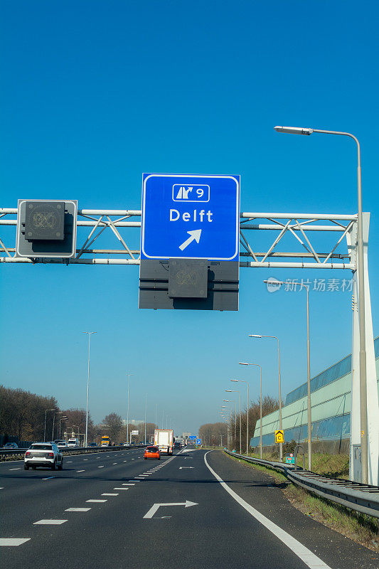 代尔夫特高速公路出口