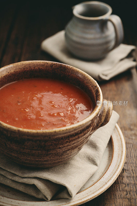 乡下人的一碗西红柿汤。