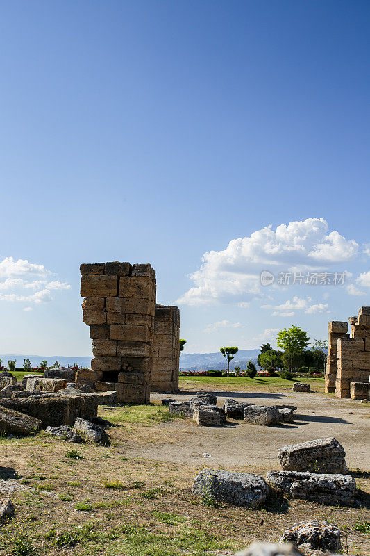 希拉波利斯地区在土耳其的pamukkale