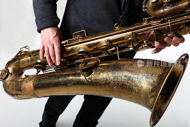 低音saxophon