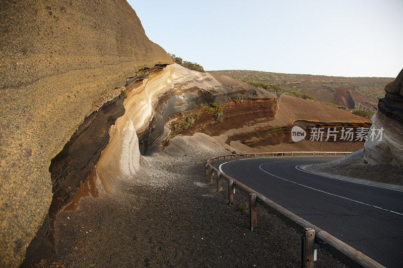 拉塔尔塔，火山岩露头