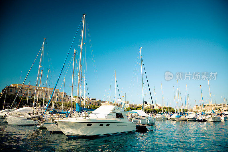 马耳他瓦莱塔港游艇和帆船