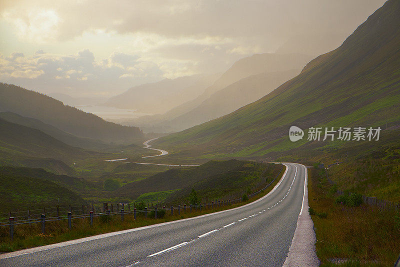 去马雷湖的路