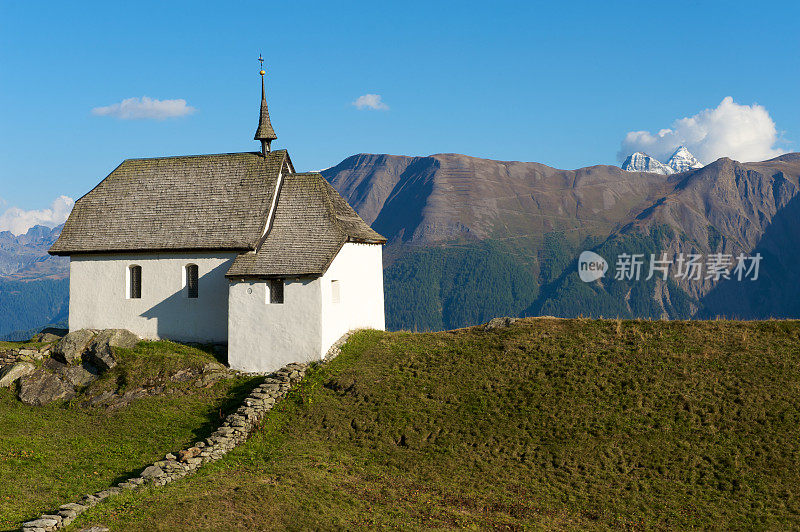 瑞士山上的教堂