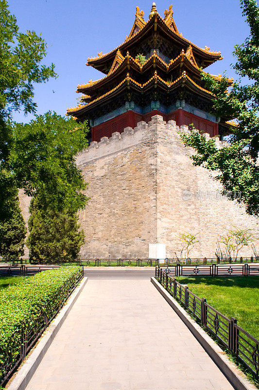 故宫瞭望塔位于中国北京的紫禁城。