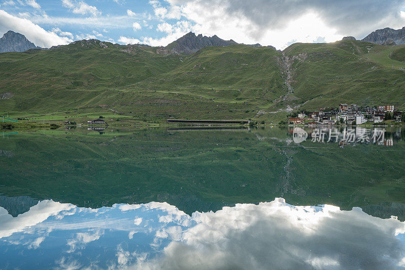 Tignes湖，Savoie，法国