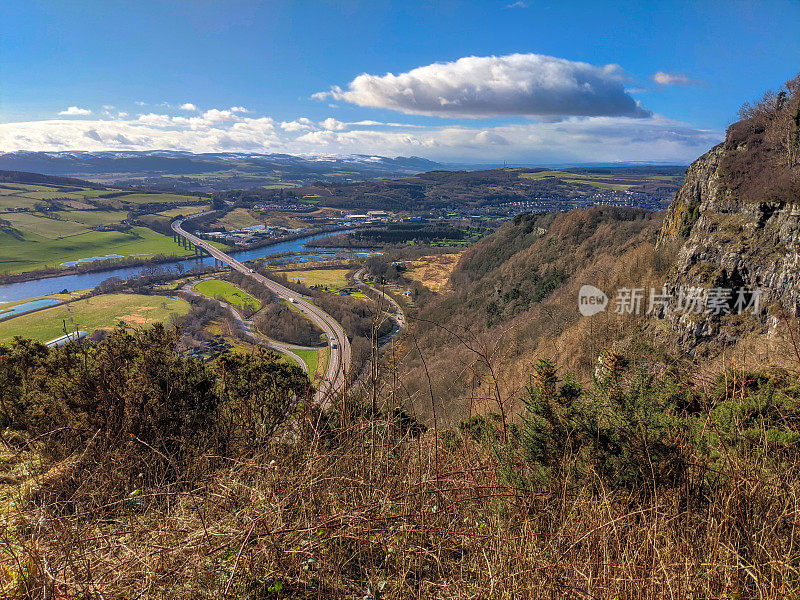 从苏格兰珀斯金诺山观看