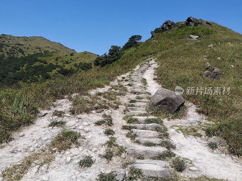 香港大屿山日落峰台阶