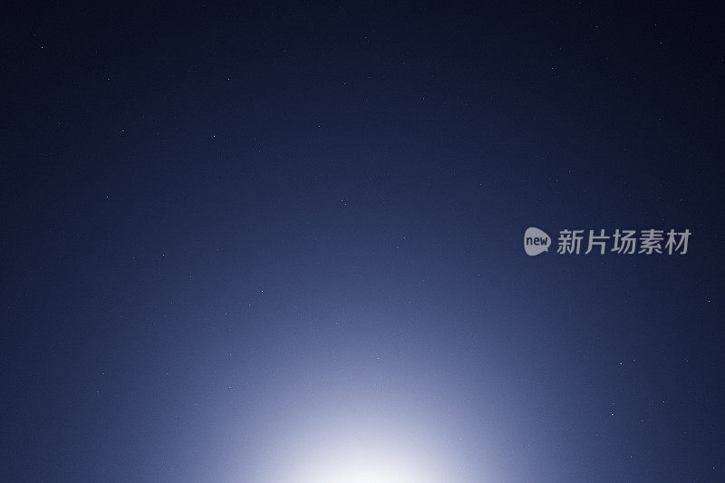 神秘的午夜的天空