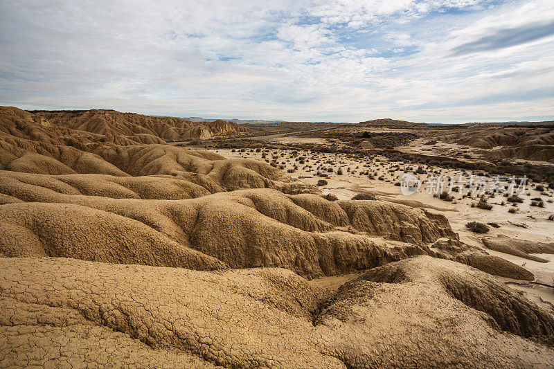 西班牙纳瓦拉的巴尔德纳斯雷尔斯沙漠。