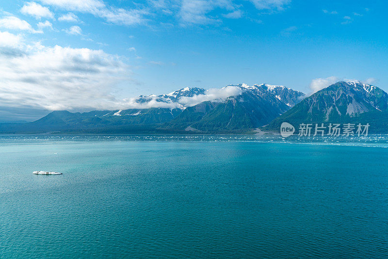 哈伯德冰川景观，阿拉斯加，美国