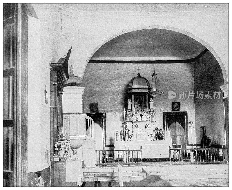 古黑白照片:古巴老教堂祭坛
