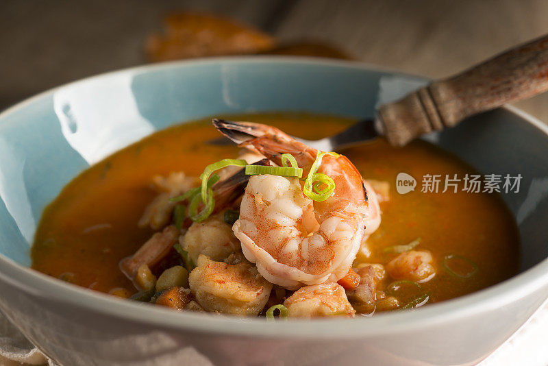 虾海鲜杂烩浓汤