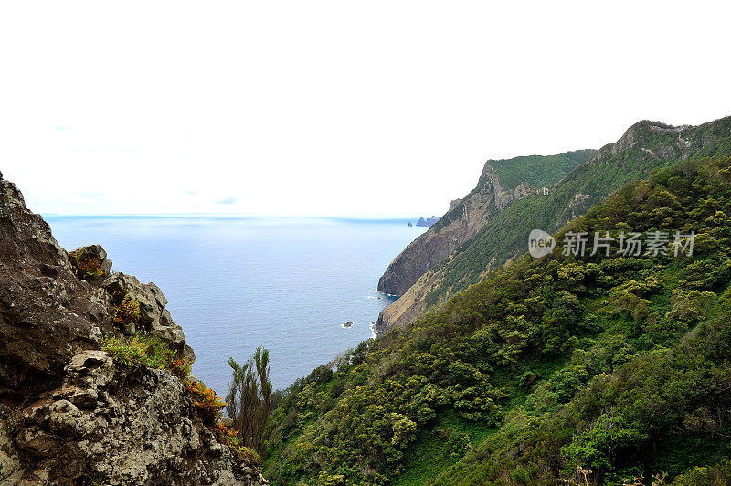 马德拉岛北海岸-向东方向