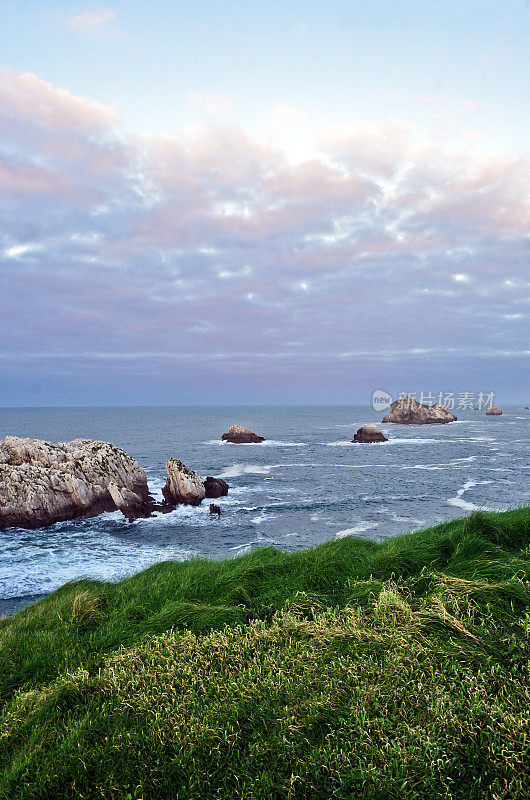 坎塔布连海岸