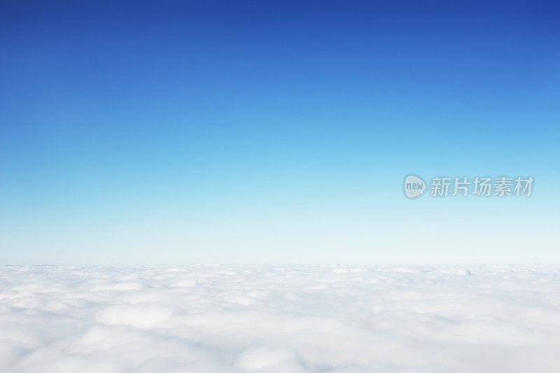 云景天空平流层空间地平线